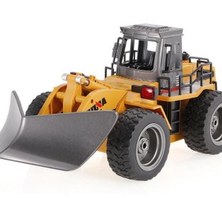 Радиоуправляемый снегоуборщик HUI NA TOYS 2.4G 6CH 1/18 RTR