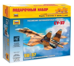 Сборная модель ZVEZDA Российский сверхманевренный истребитель Су-37, подарочный набор, 1/72