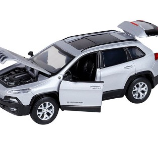 Машина "АВТОПАНОРАМА" Jeep  Cherokee, 1/32, серебряный, инерция, свет, звук, в/к 17,5*13,5*9 см